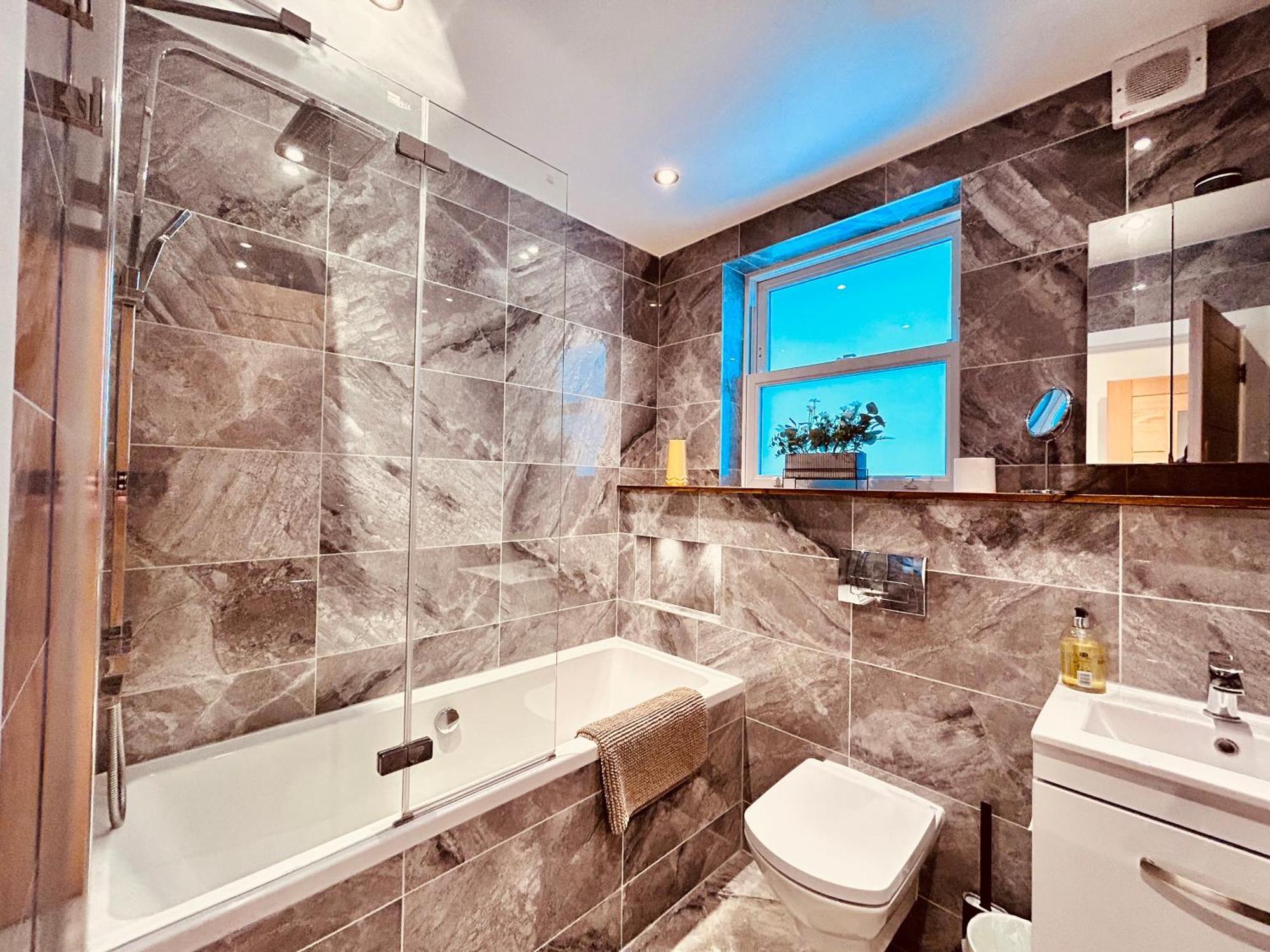 Stunning Spacious B.Apt. Slps.4 Londres Exterior foto