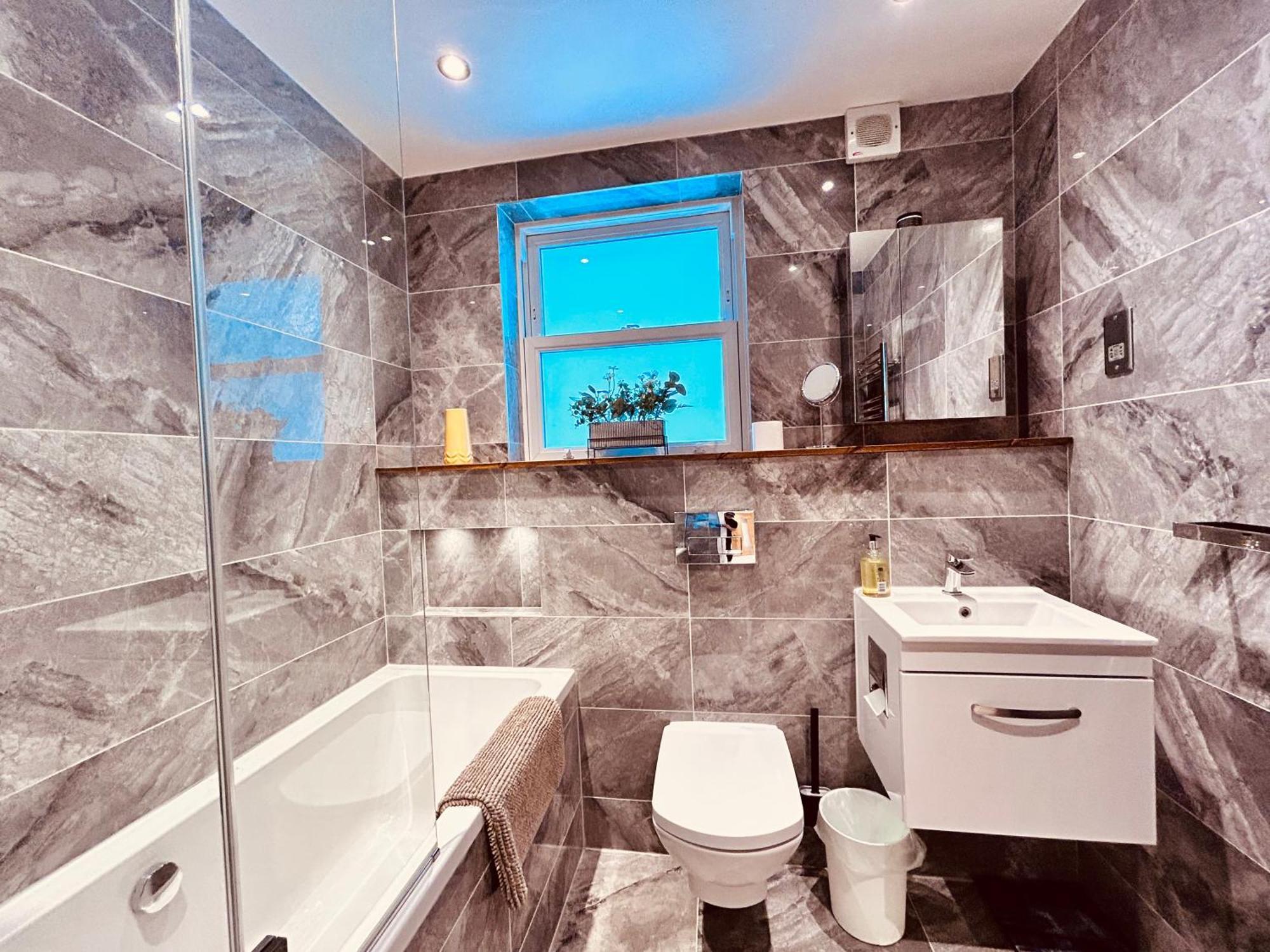 Stunning Spacious B.Apt. Slps.4 Londres Exterior foto